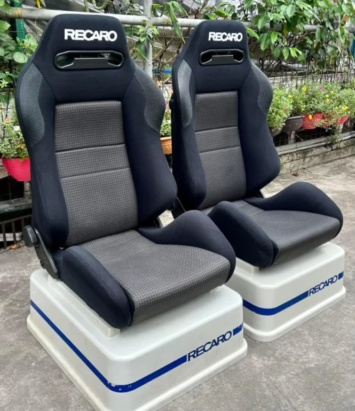 recaro sr3 seats